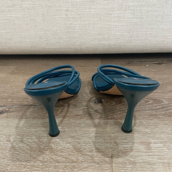 Marc Fisher Women's Blue Strappy Block Heels - Picture 4 of 7